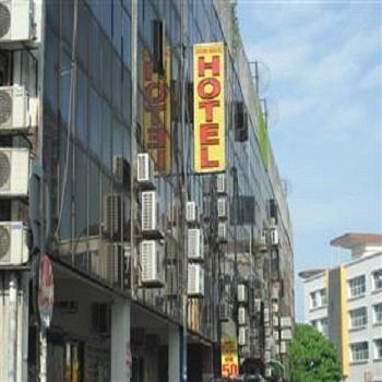 New Wave Hotel Melawati
